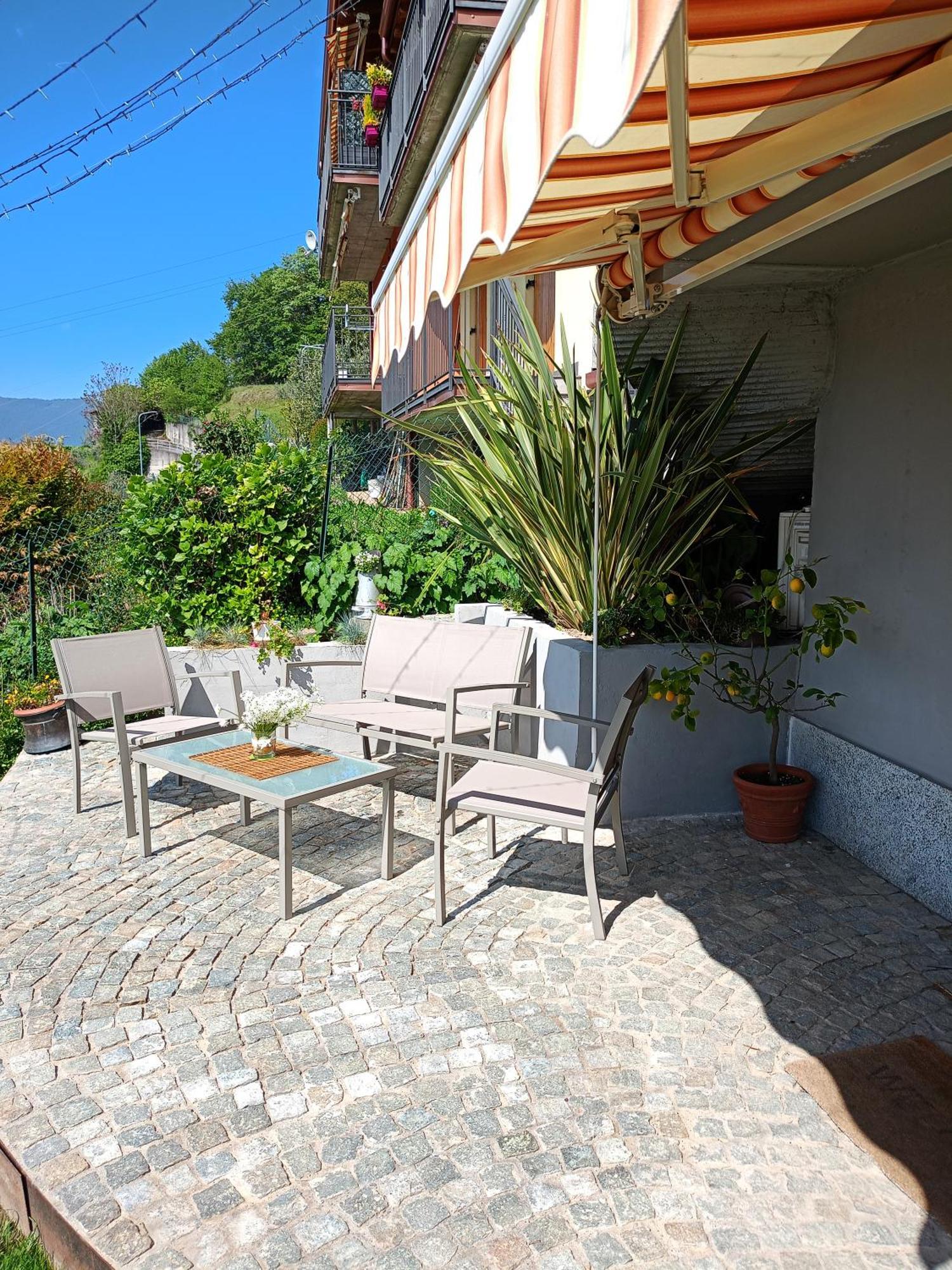 La Casa Di Emy Solto Collina Exterior foto
